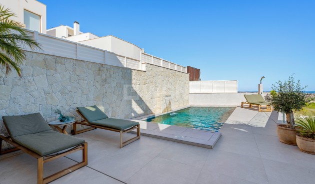 Resale - Villa - San Miguel de Salinas - Inland