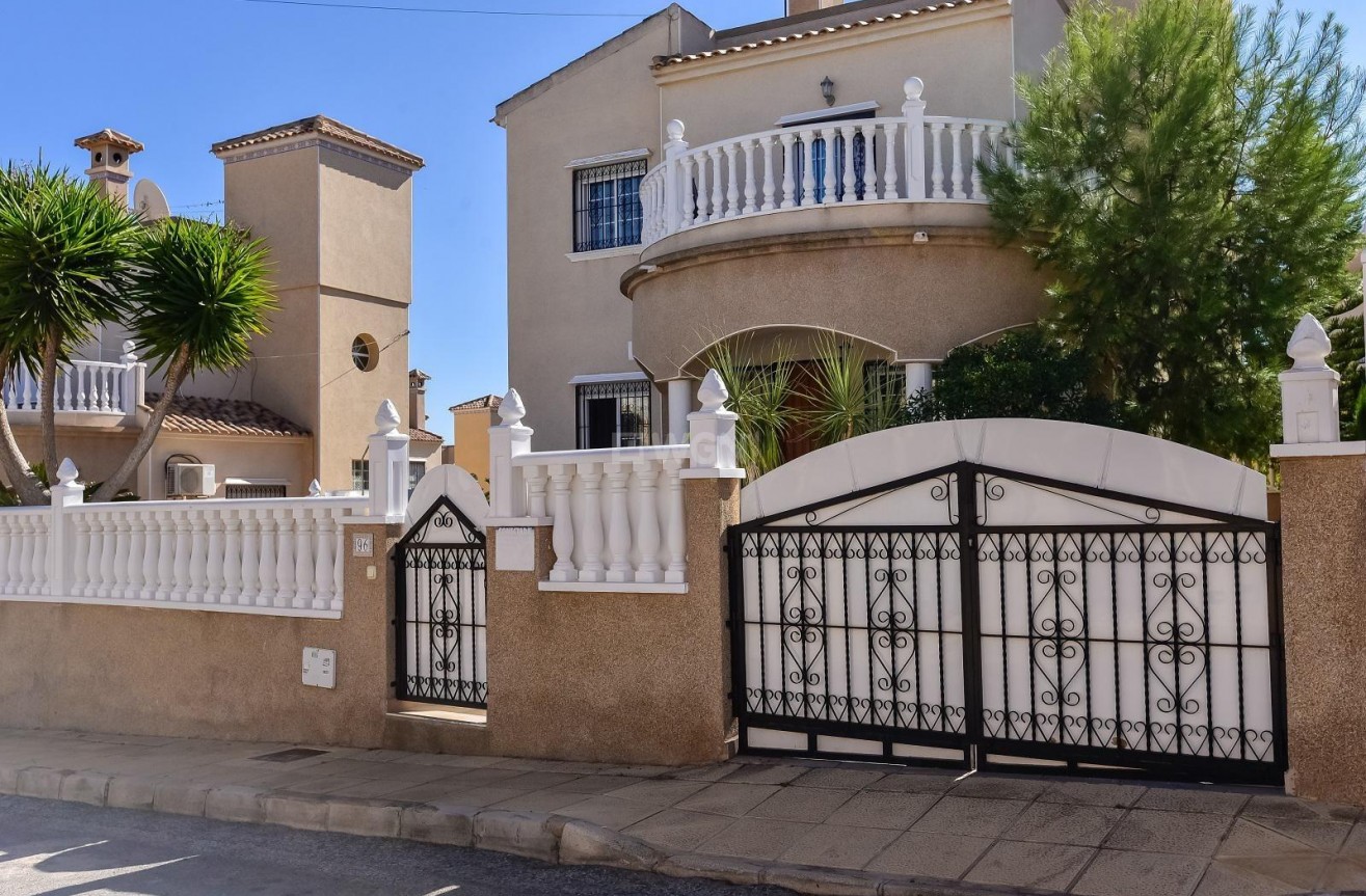 Resale - Apartment / flat - Orihuela Costa - Las Filipinas