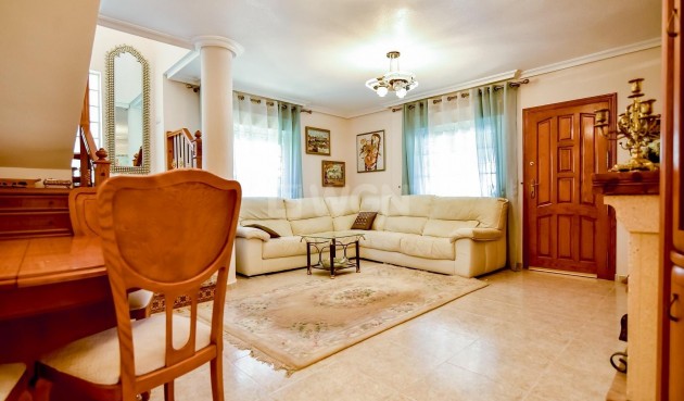 Resale - Apartment / flat - Orihuela Costa - Las Filipinas