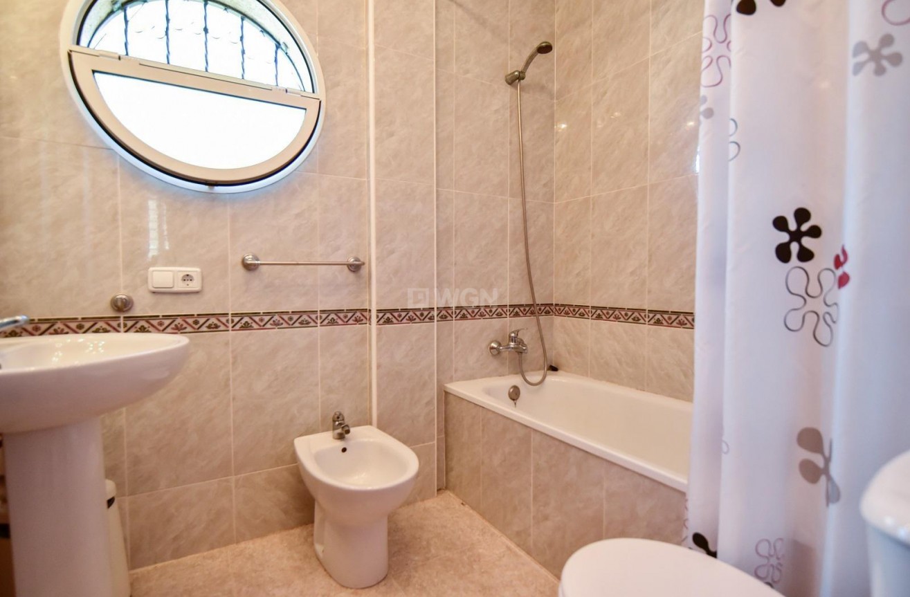 Resale - Apartment / flat - Orihuela Costa - Las Filipinas