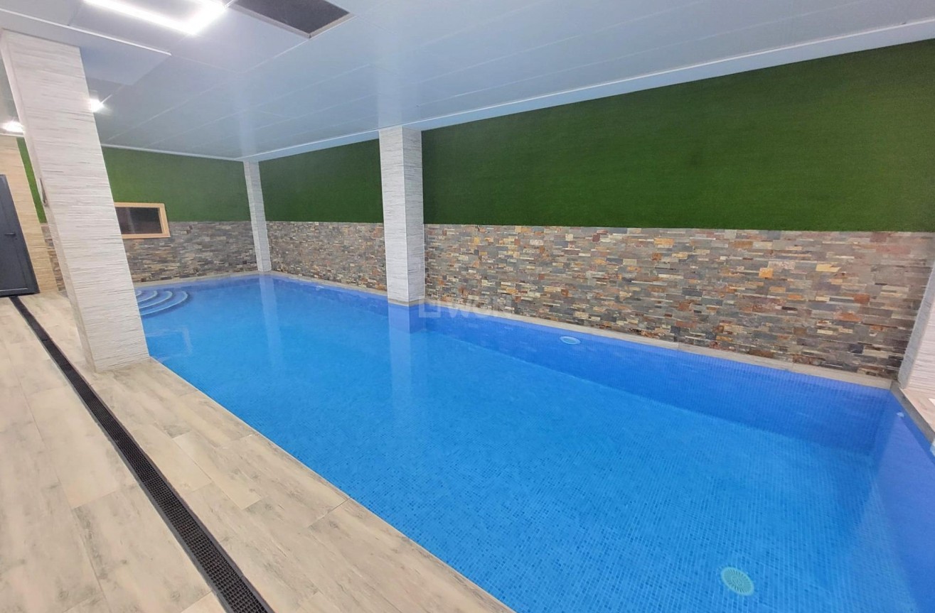 Resale - Apartment / flat - Torrevieja - Playa del Cura
