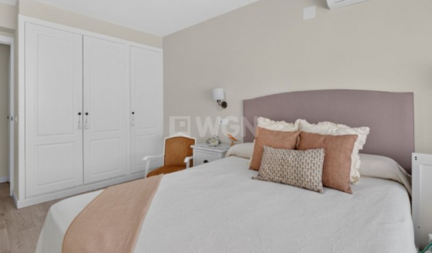 Resale - Apartment / flat - Torrevieja - Costa Blanca