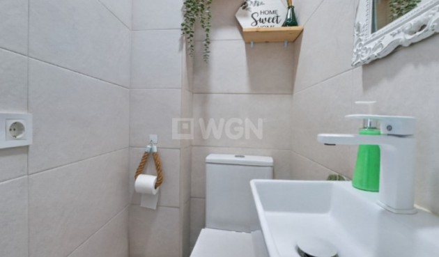 Resale - Apartment / flat - Torrevieja - Costa Blanca