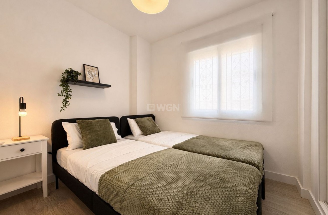Wiederverkauf - Wohnung - Orihuela Costa - Villamartín