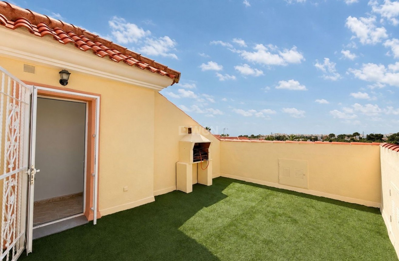 Wiederverkauf - Wohnung - Orihuela Costa - Villamartín