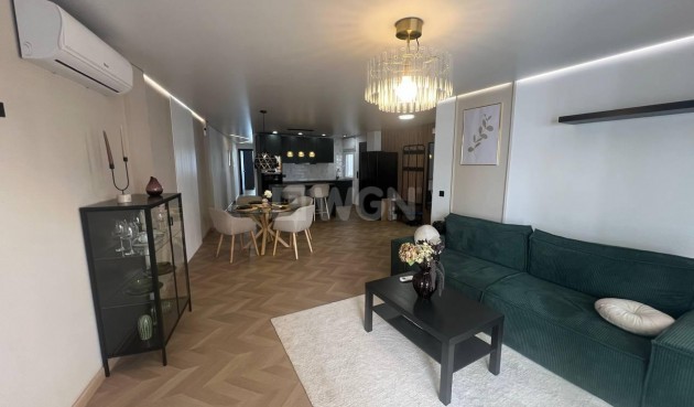 Resale - Apartment / flat - Torrevieja - Estacion De Autobuses