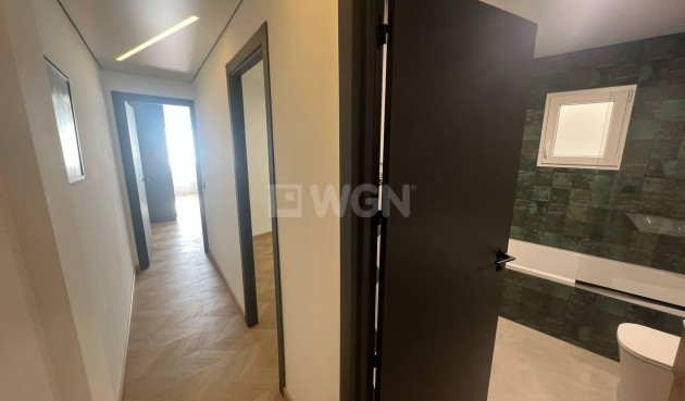 Resale - Apartment / flat - Torrevieja - Estacion De Autobuses