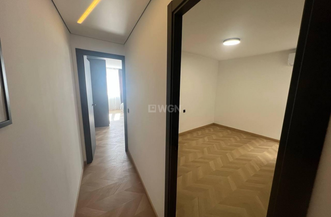 Resale - Apartment / flat - Torrevieja - Estacion De Autobuses