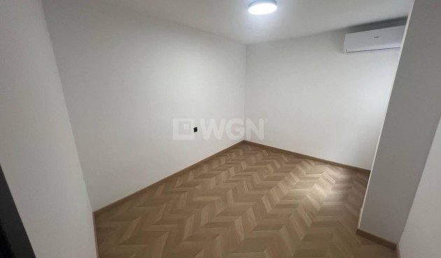 Resale - Apartment / flat - Torrevieja - Estacion De Autobuses