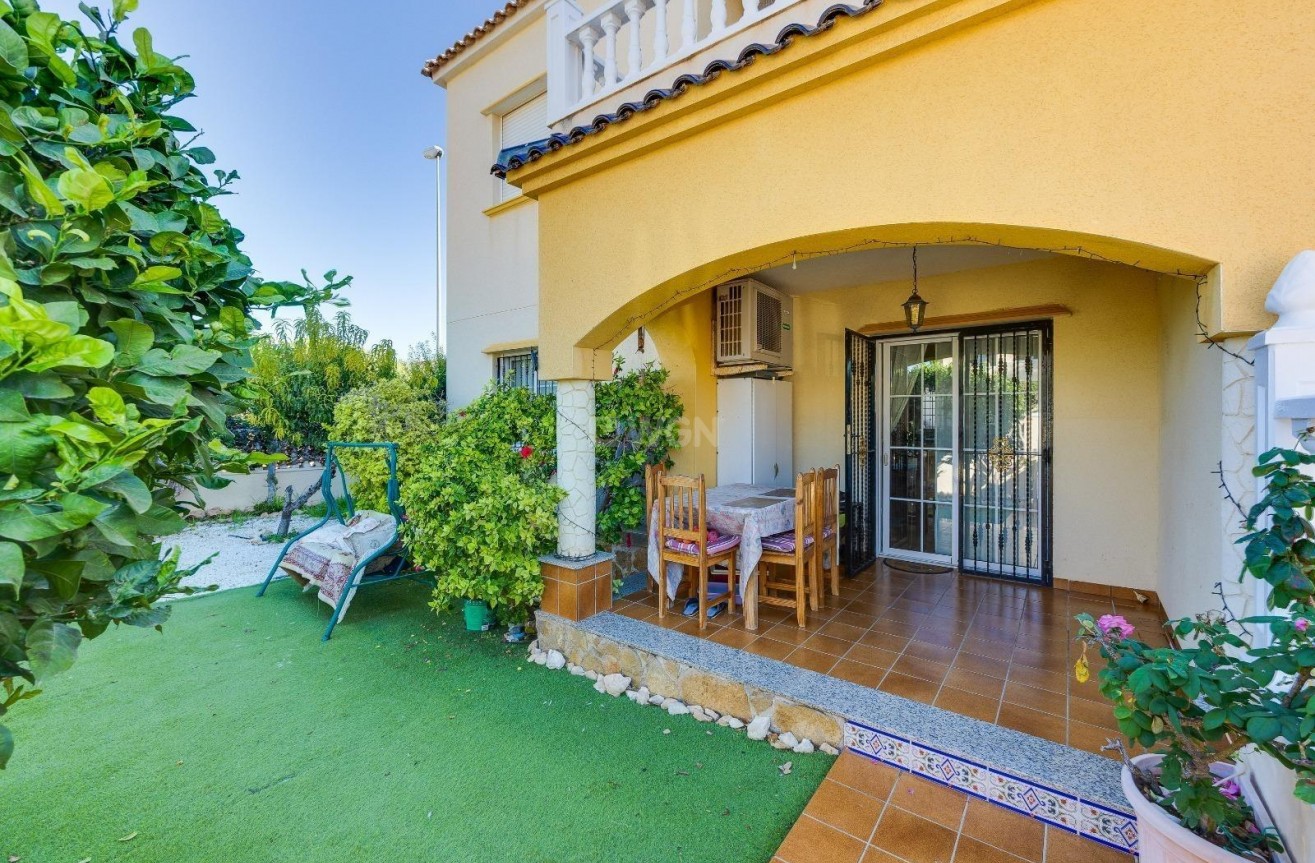 Wiederverkauf - Villa - Orihuela Costa - Lomas de Cabo Roig