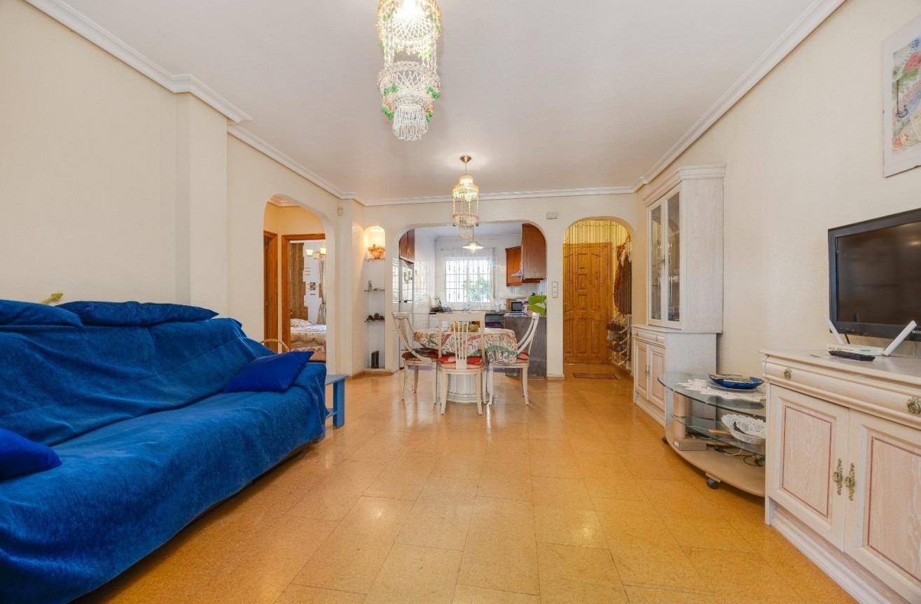 Wiederverkauf - Villa - Orihuela Costa - Lomas de Cabo Roig