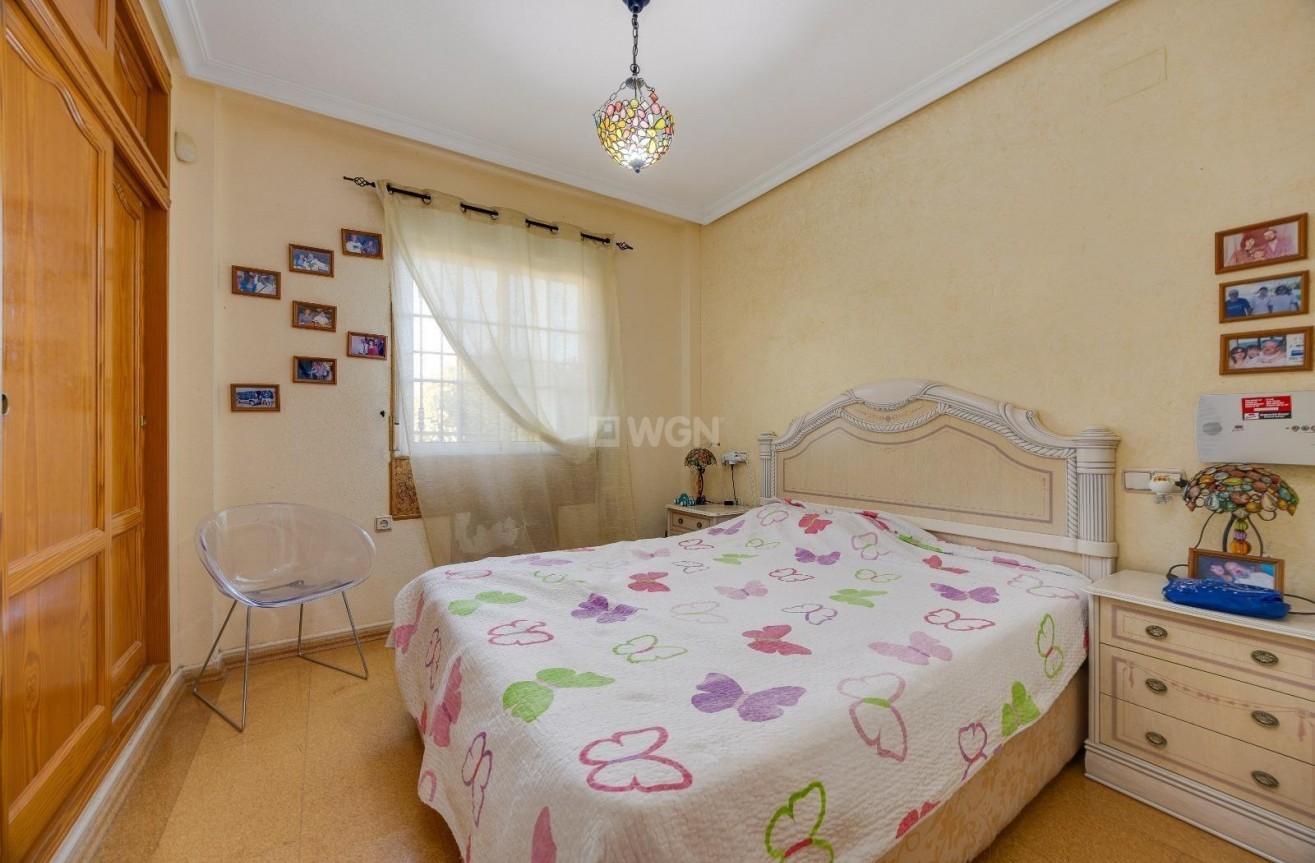 Wiederverkauf - Villa - Orihuela Costa - Lomas de Cabo Roig