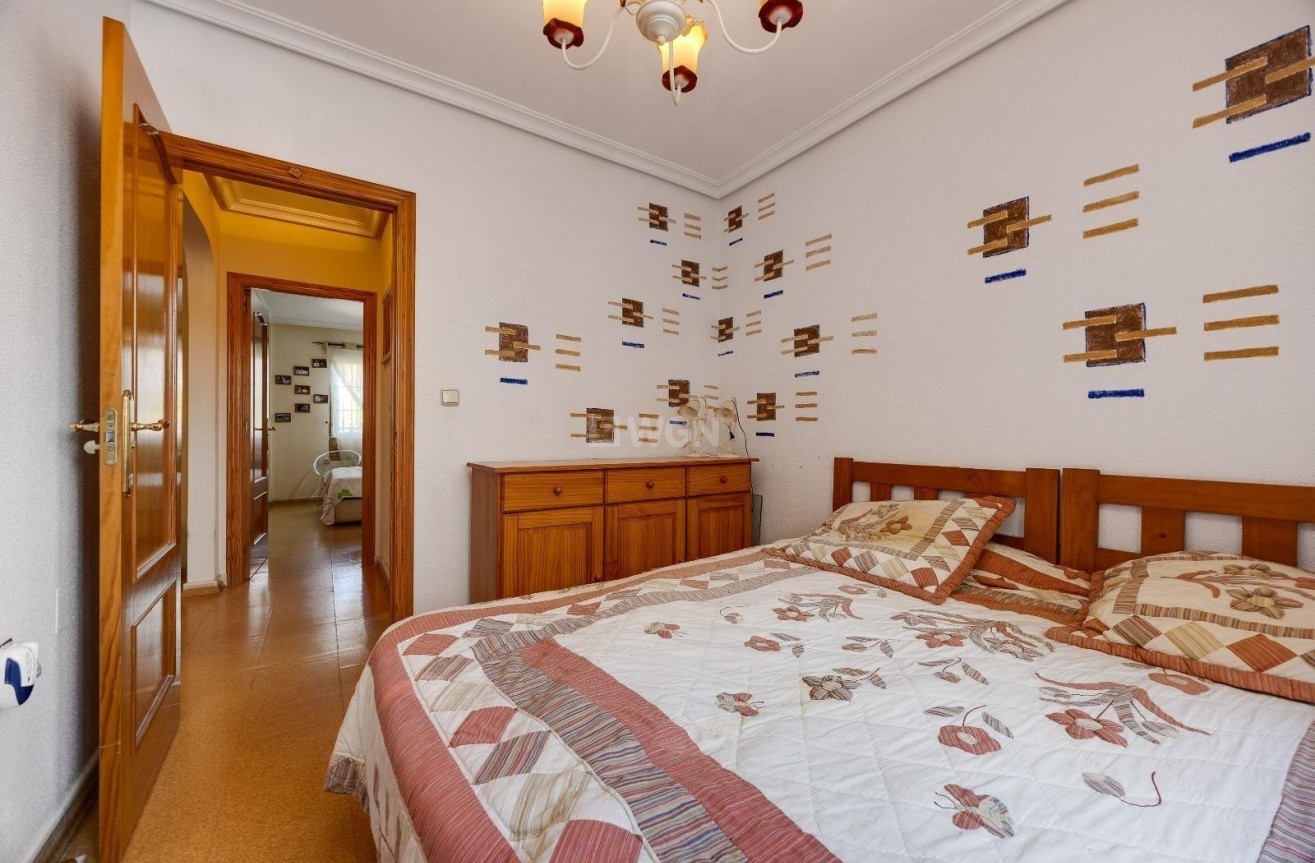 Wiederverkauf - Villa - Orihuela Costa - Lomas de Cabo Roig