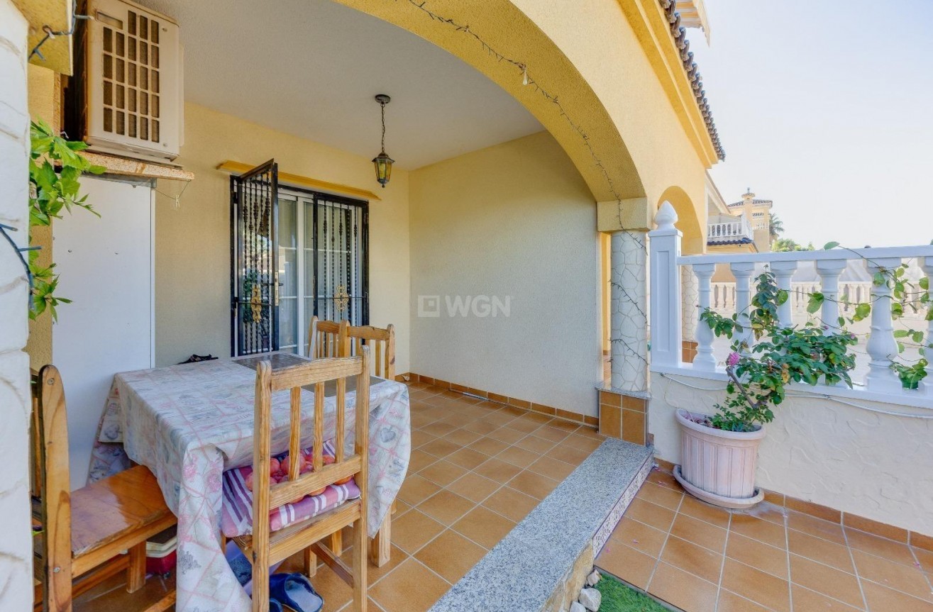 Wiederverkauf - Villa - Orihuela Costa - Lomas de Cabo Roig