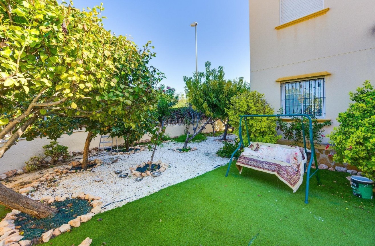 Wiederverkauf - Villa - Orihuela Costa - Lomas de Cabo Roig