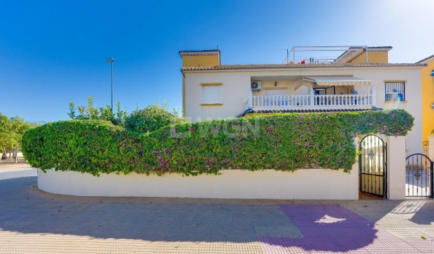 Wiederverkauf - Villa - Orihuela Costa - Lomas de Cabo Roig