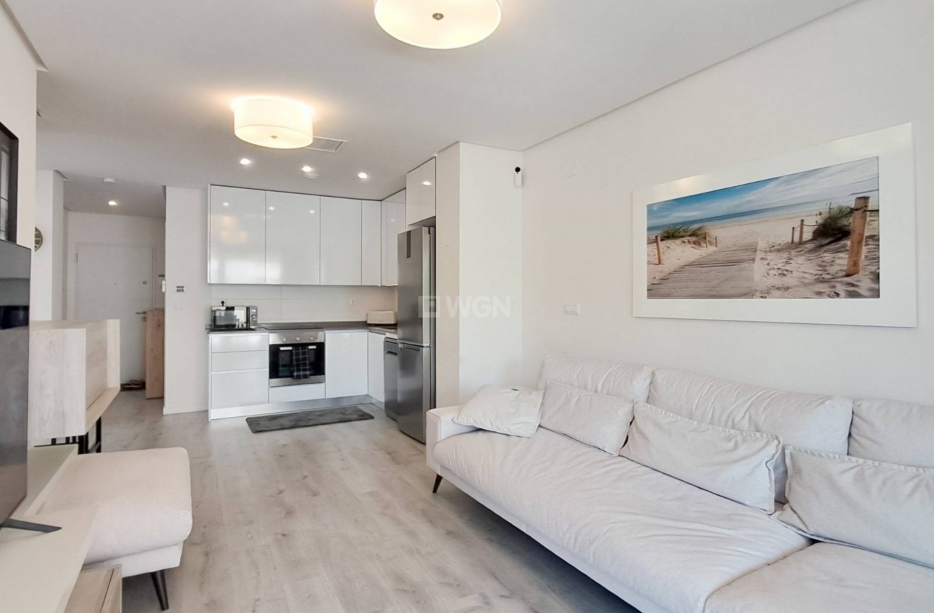 Reventa - Apartamento / piso - Orihuela Costa - Los Dolses