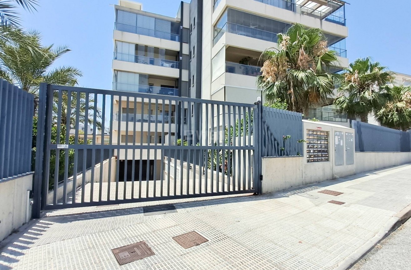 Reventa - Apartamento / piso - Orihuela Costa - Los Dolses