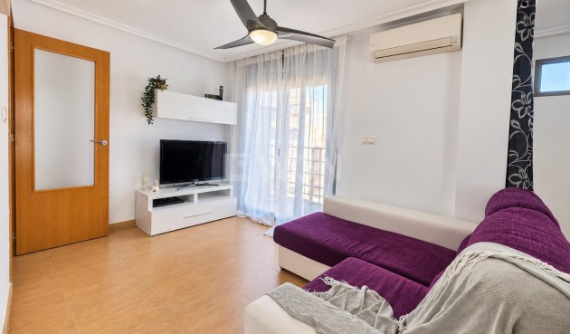 Wiederverkauf - Wohnung - Torrevieja - Centro - Muelle Pesquero