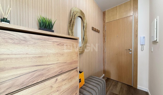 Reventa - Apartamento / piso - Torrevieja