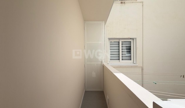 Reventa - Apartamento / piso - Torrevieja