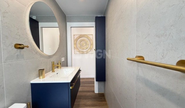 Reventa - Apartamento / piso - Torrevieja