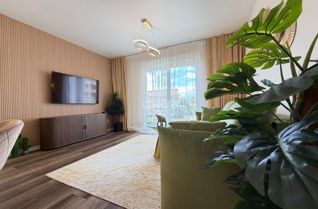 Reventa - Apartamento / piso - Torrevieja