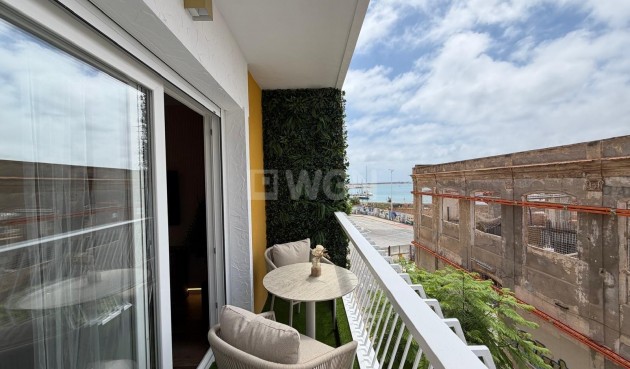 Reventa - Apartamento / piso - Torrevieja