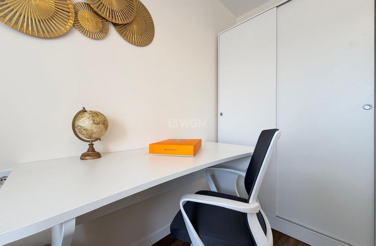 Reventa - Apartamento / piso - Torrevieja