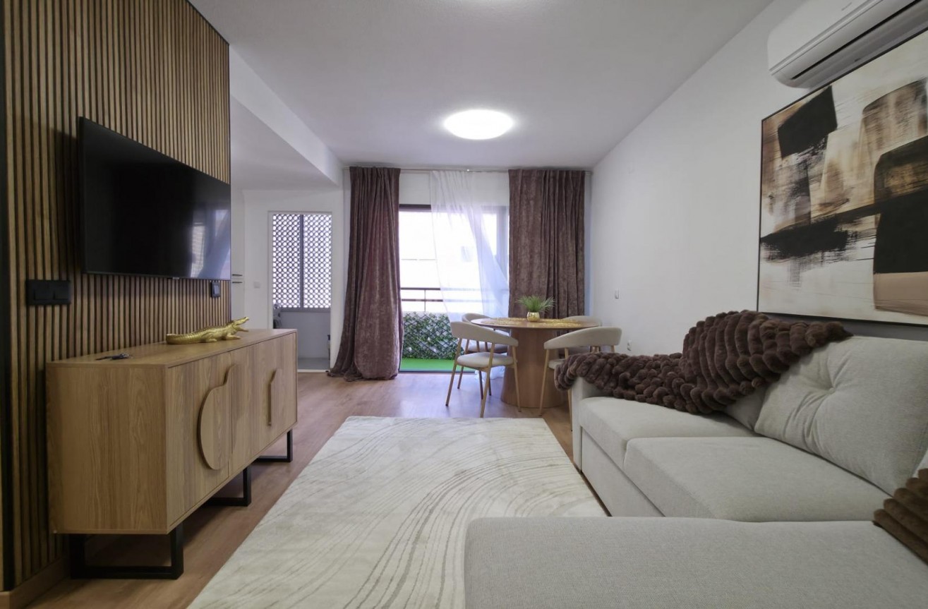 Wiederverkauf - Wohnung - Torrevieja - Playa del Cura