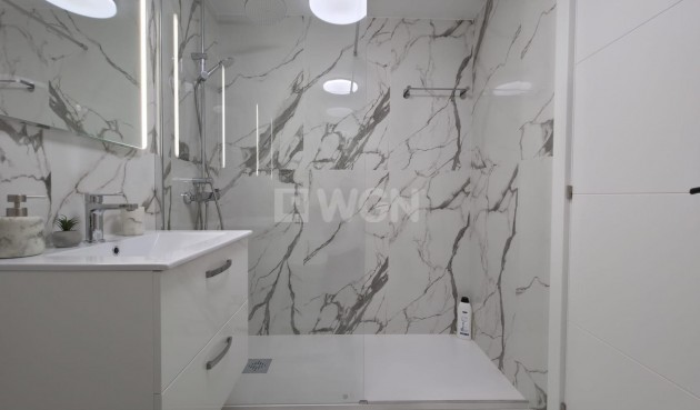 Wiederverkauf - Wohnung - Torrevieja - Playa del Cura