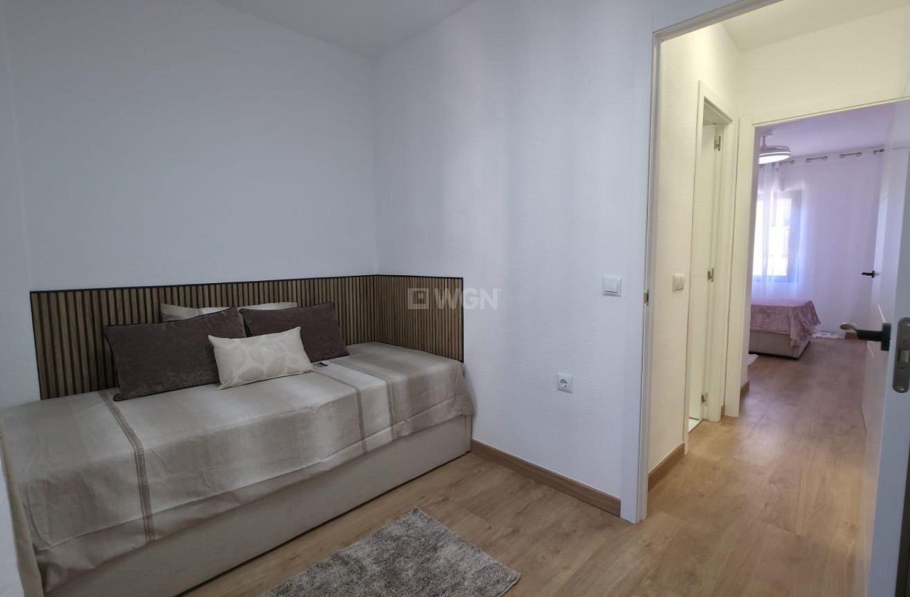 Wiederverkauf - Wohnung - Torrevieja - Playa del Cura