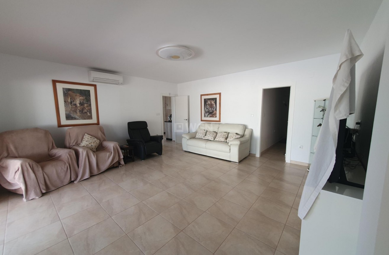 Wiederverkauf - Villa - Dolores - Comunidad Valenciana
