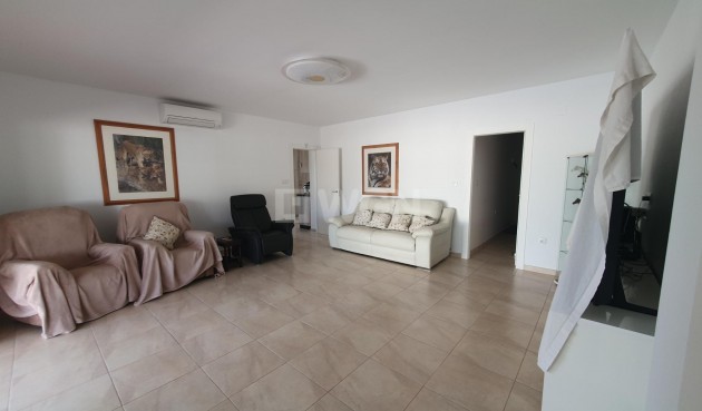 Wiederverkauf - Villa - Dolores - Comunidad Valenciana