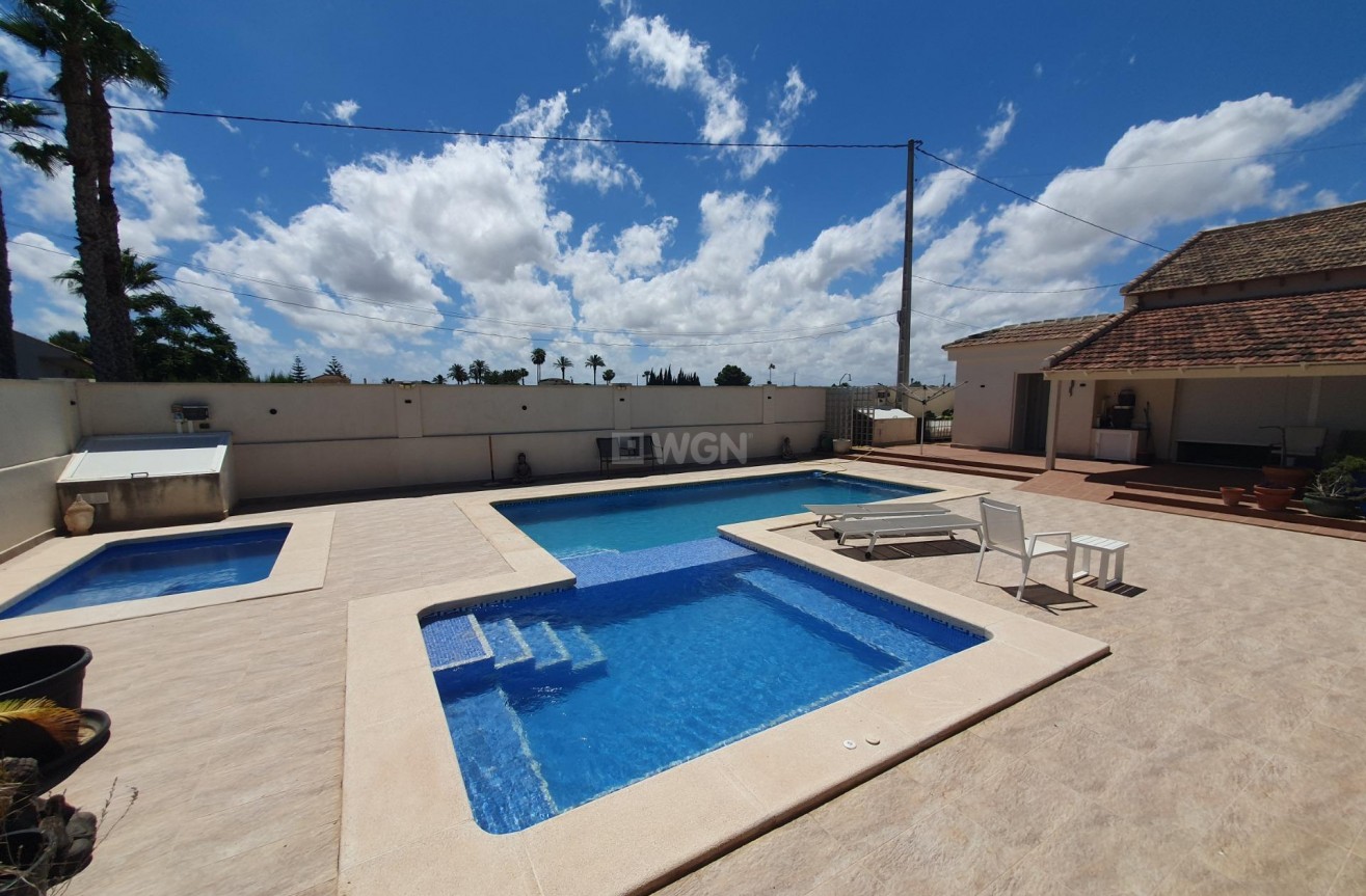 Wiederverkauf - Villa - Dolores - Comunidad Valenciana