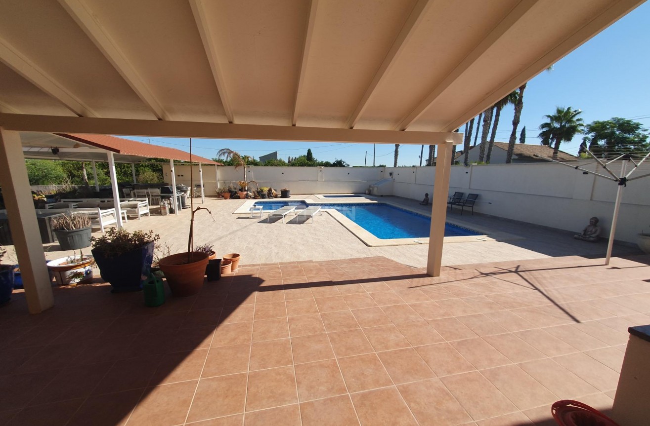Wiederverkauf - Villa - Dolores - Comunidad Valenciana
