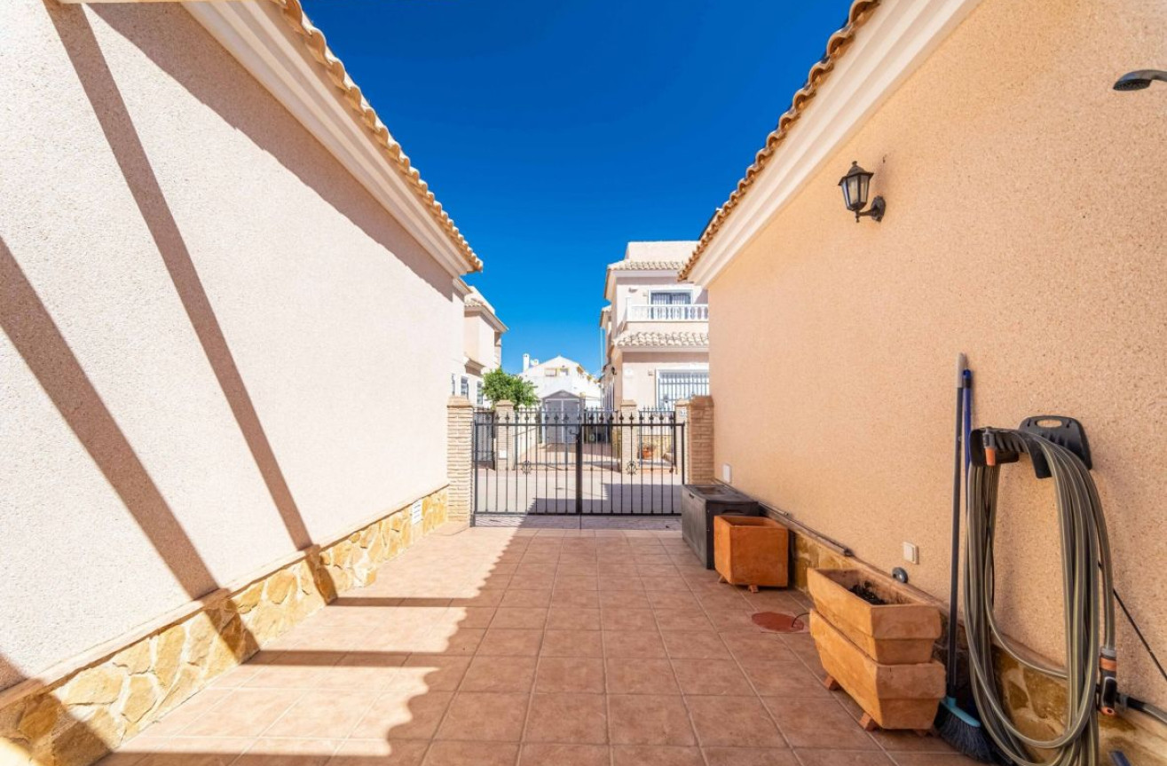 Reventa - Villa - Pilar de la Horadada - Costa Blanca