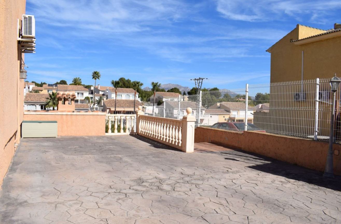 Resale - Bungalow - La Nucía - Costa Blanca