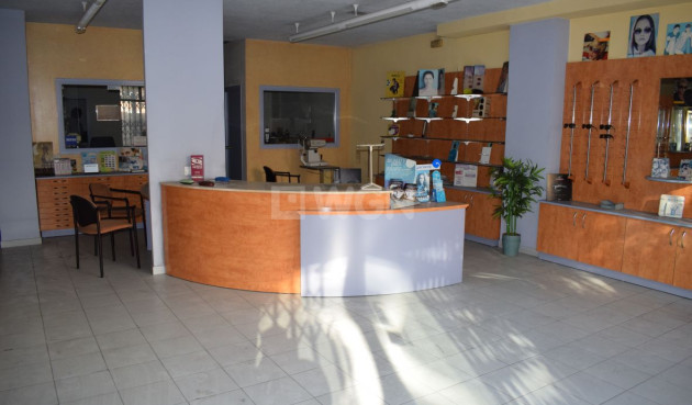 Reventa - Comercial - Alicante - Costa Blanca