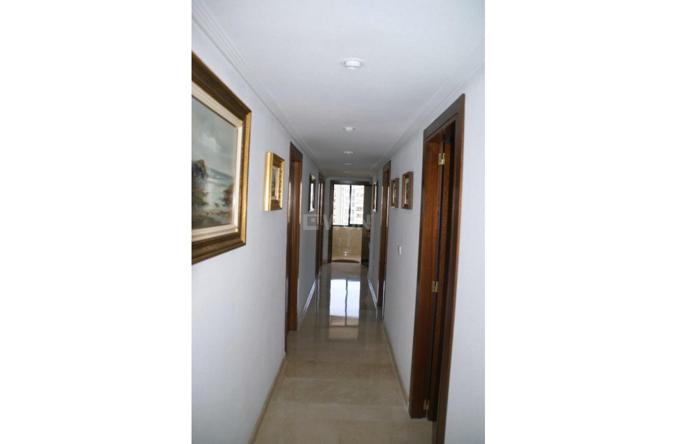 Resale - Apartment / flat - Benidorm - Costa Blanca