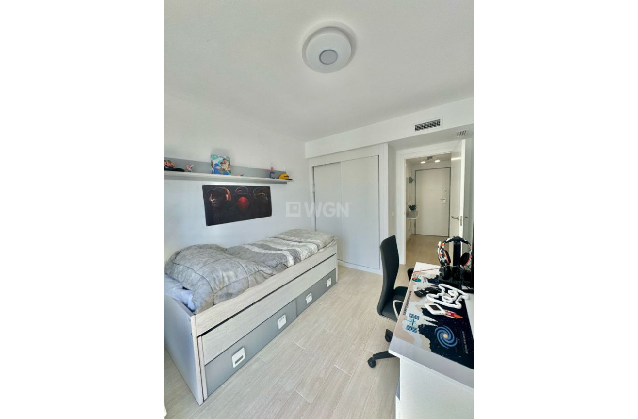 Resale - Apartment / flat - Finestrat - Costa Blanca