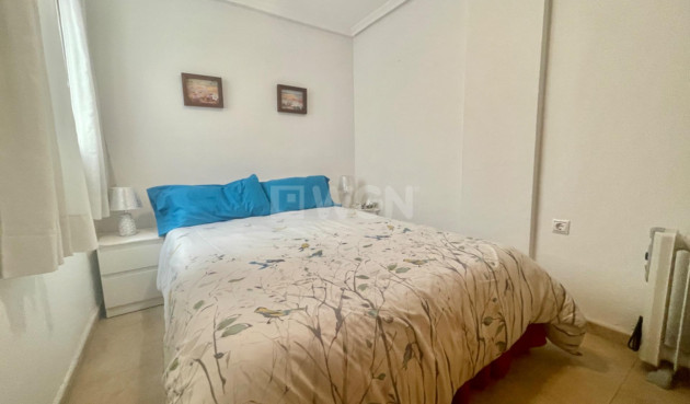 Reventa - Apartamento / piso - Torrevieja - Centro