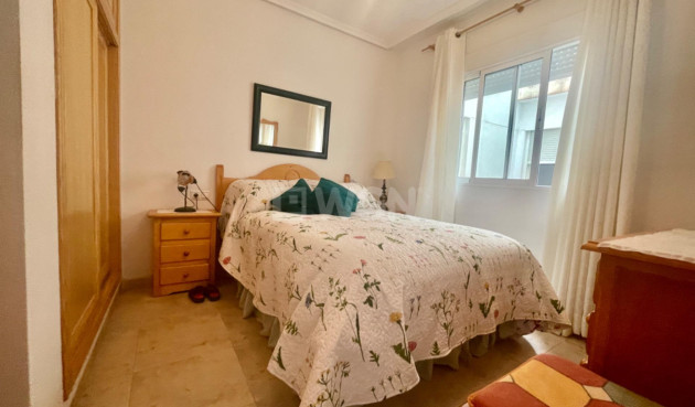 Resale - Apartment / flat - Torrevieja - Centro