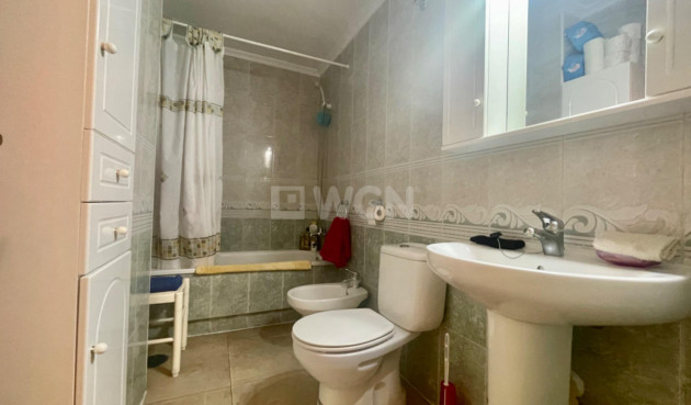 Resale - Apartment / flat - Torrevieja - Centro