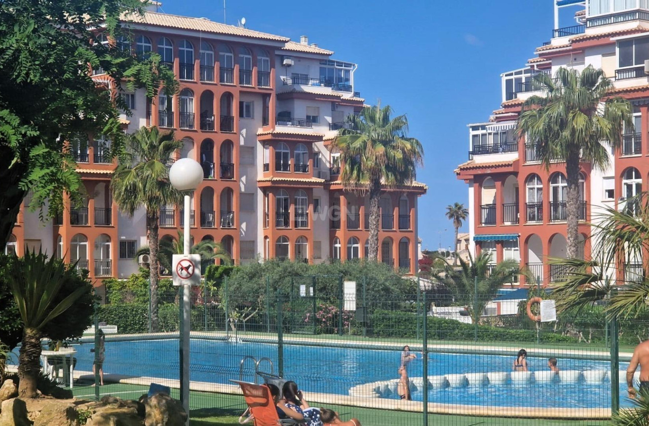 Resale - Apartment / flat - Torrevieja - Torreblanca