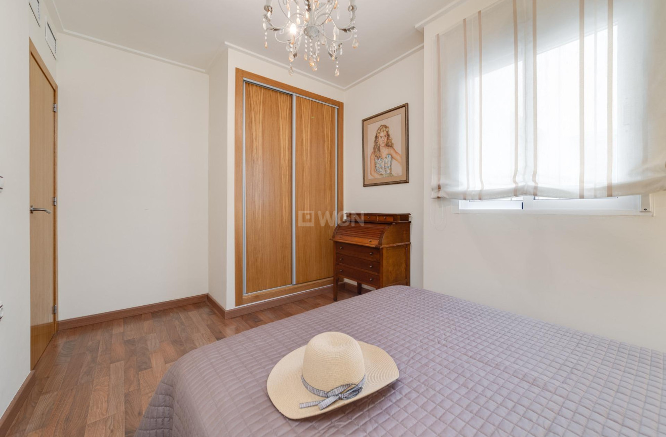 Resale - Apartment / flat - Torrevieja - Centro