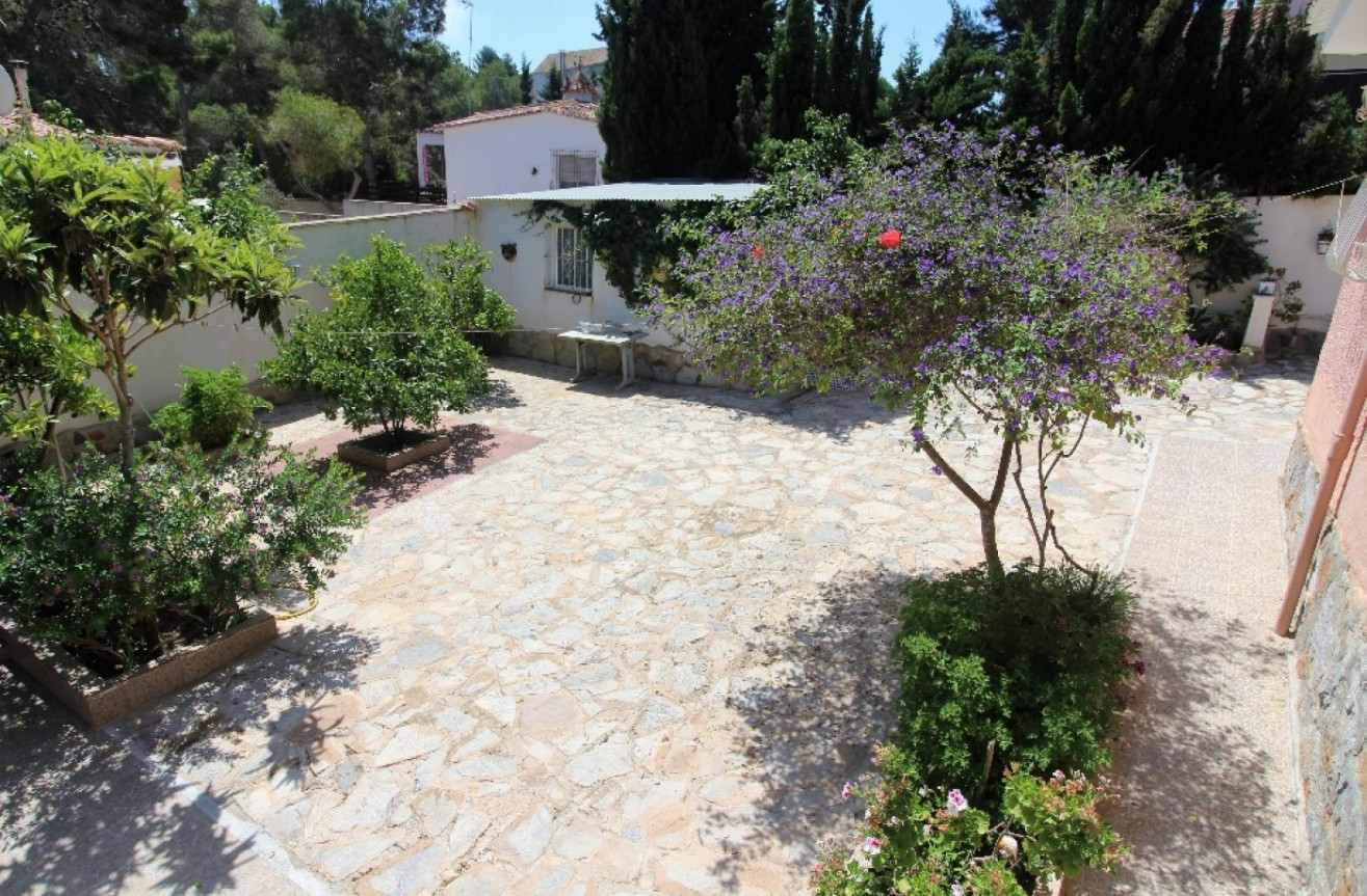 Odsprzedaż - Villa - Torrevieja - Los Balcones