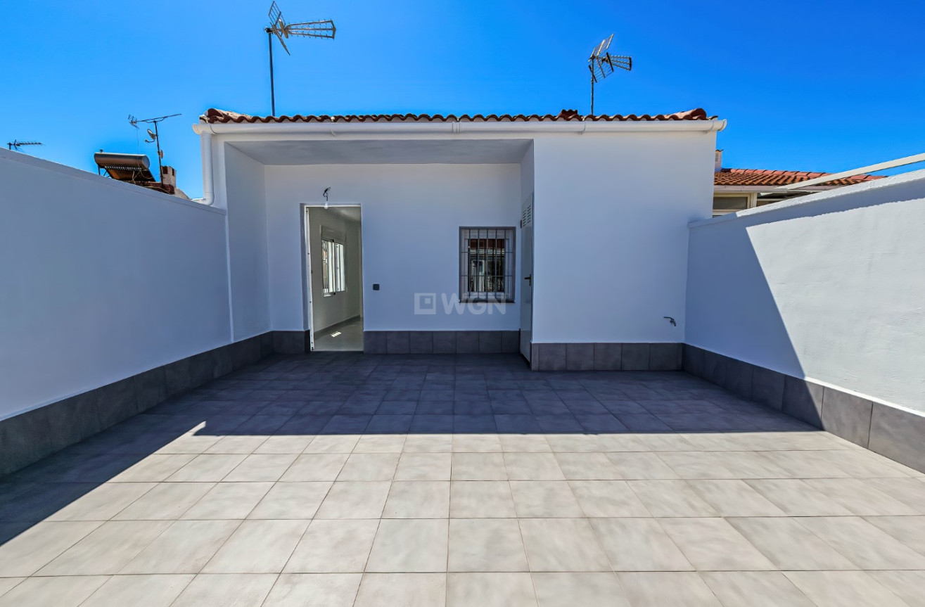 Odsprzedaż - Bungalow - Torrevieja - Costa Blanca