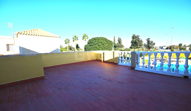 Odsprzedaż - Bungalow - Torrevieja - Costa Blanca