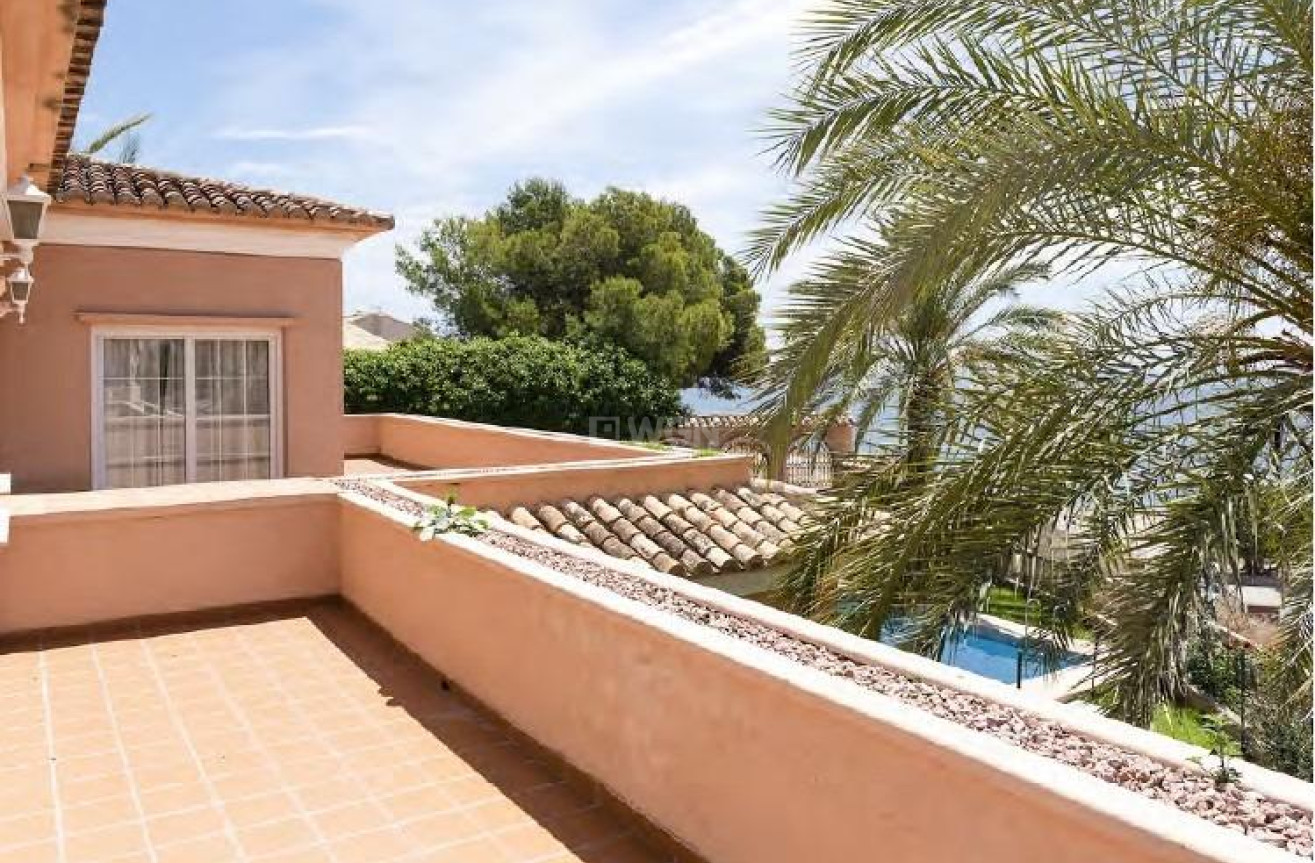 Resale - Villa - Villajoyosa - Playa